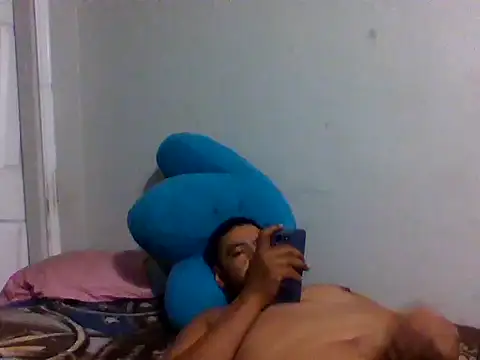 Snapshot of Fernando09678 chatting on February 18, 2026, 7:48 am Fernando09678 online show from February 18, 2026, 7:48 am