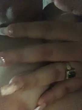 Snapshot of Aninha987 chatting on January 7, 2025, 5:43 am Aninha987 online show from January 7, 2025, 5:43 am