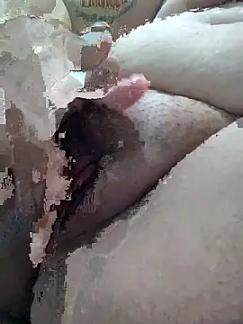 Snapshot of Aninha987 chatting on January 8, 2026, 5:32 am Aninha987 online show from January 8, 2026, 5:32 am