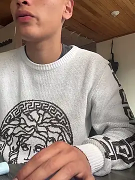 pipeynick online show from November 13, 2025, 9:47 pm