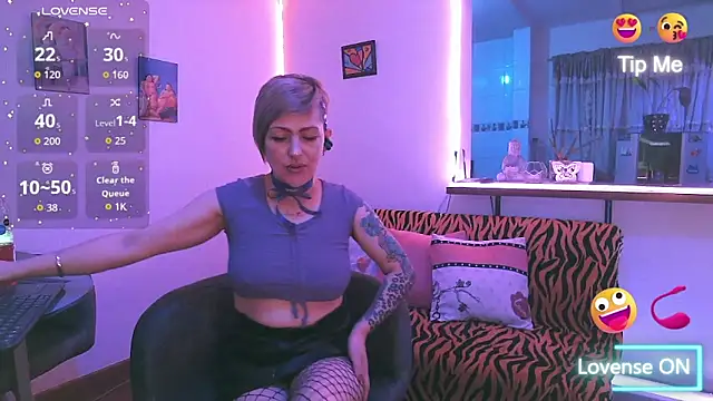 Snapshot of Maria_fernandaxxx_ chatting on November 2, 2025, 10:45 pm Maria fernandaxxx online show from November 2, 2025, 10:45 pm