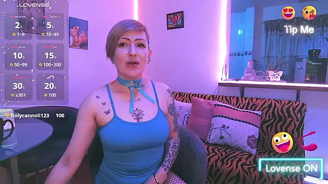 Snapshot of Maria_fernandaxxx_ chatting on November 11, 2025, 7:36 pm Maria fernandaxxx online show from November 11, 2025, 7:36 pm