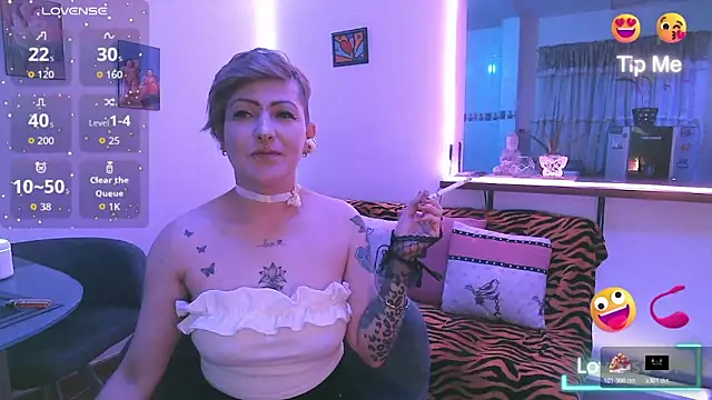 Snapshot of Maria_fernandaxxx_ chatting on November 27, 2025, 10:12 pm Maria fernandaxxx online show from November 27, 2025, 10:12 pm