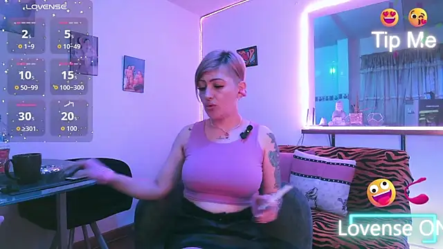 Snapshot of Maria_fernandaxxx_ chatting on February 9, 2026, 12:47 am Maria fernandaxxx online show from February 9, 2026, 12:47 am