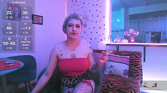 Snapshot of Maria_fernandaxxx_ chatting on February 18, 2026, 12:06 am Maria fernandaxxx online show from February 18, 2026, 12:06 am