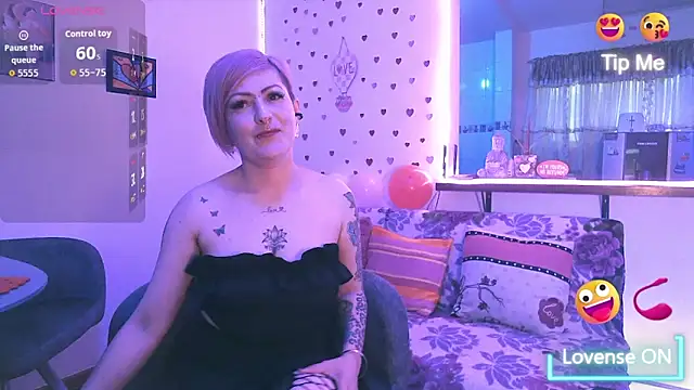 Snapshot of Maria_fernandaxxx_ chatting on March 2, 2026, 8:59 pm Maria fernandaxxx online show from March 2, 2026, 8:59 pm