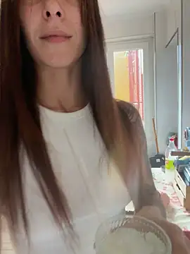 SOFIASWEETSECRETT online show from June 19, 2026, 5:17 pm