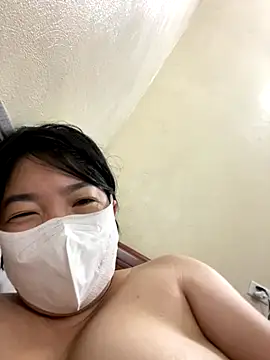 Snapshot of Hachi_Sweetbabie_ chatting on November 13, 2025, 10:58 am Hachi Sweetbabie online show from November 13, 2025, 10:58 am