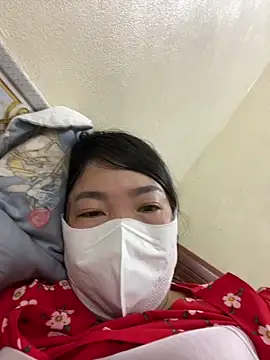 Hachi Sweetbabie  online show from February 6, 2026, 1:21 am