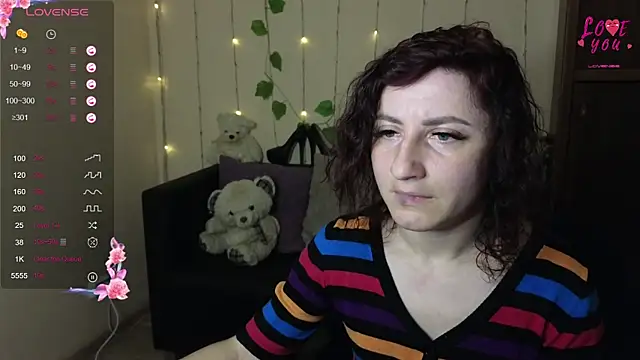 Muse kitty jenia online show from March 17, 2025, 4:51 am