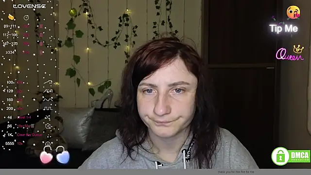 Muse kitty jenia online show from April 19, 2026, 5:23 pm