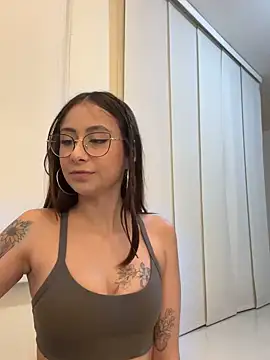 juanasnz99 online show from December 14, 2024, 5:29 am