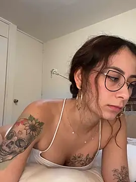 juanasnz99 online show from December 22, 2024, 6:06 am