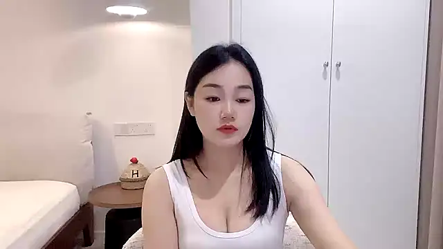 Snapshot of cloud8822 chatting on May 28, 2026, 1:30 pm cloud8822 online show from May 28, 2026, 1:30 pm