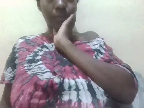 Sexxy bre online show from October 4, 2025, 8:34 am