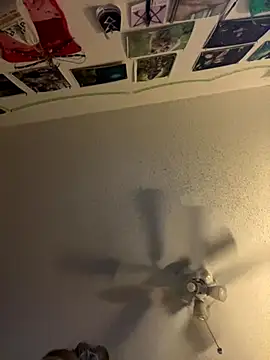 Lalalynn online show from October 28, 2025, 2:31 pm