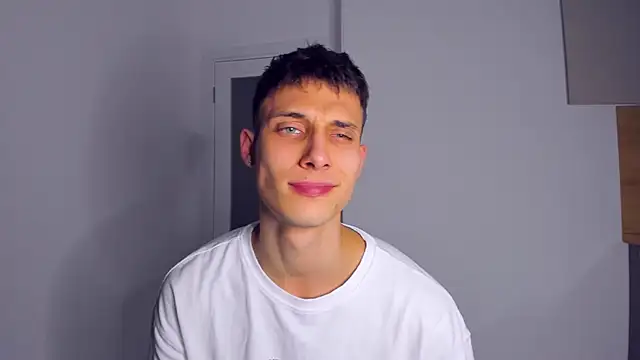 Kent Ross online show from October 27, 2025, 9:08 pm