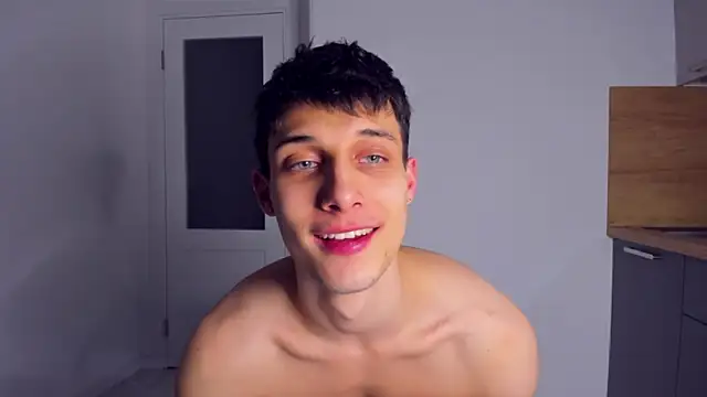 Kent Ross online show from November 29, 2025, 1:52 am