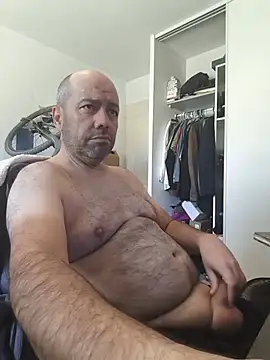 Snapshot of veryverybigdick45 chatting on June 16, 2026, 10:29 am veryverybigdick45 online show from June 16, 2026, 10:29 am