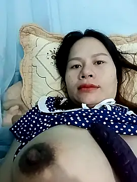 Snapshot of Baby-ladyass20 chatting on December 31, 2024, 9:06 pm Baby-ladyass20 online show from December 31, 2024, 9:06 pm