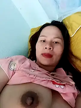 Snapshot of Baby-ladyass20 chatting on January 17, 2025, 2:39 am Baby-ladyass20 online show from January 17, 2025, 2:39 am