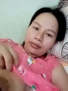Snapshot of Baby-ladyass20 chatting on March 11, 2025, 6:43 am Baby-ladyass20 online show from March 11, 2025, 6:43 am