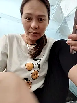 Snapshot of Baby-ladyass20 chatting on November 12, 2025, 2:45 am Baby-ladyass20 online show from November 12, 2025, 2:45 am