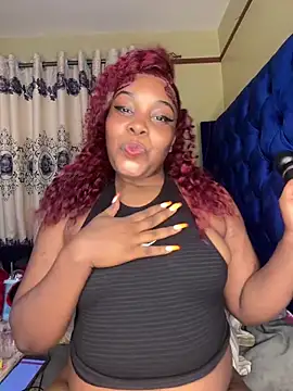 Snapshot of Queenshaz01 chatting on June 3, 2026, 3:20 am Queenshaz01 online show from June 3, 2026, 3:20 am