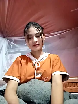 trieungoclnt online show from November 12, 2025, 3:29 am