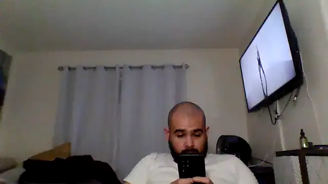 JooveyRose online show from January 4, 2025, 12:16 am