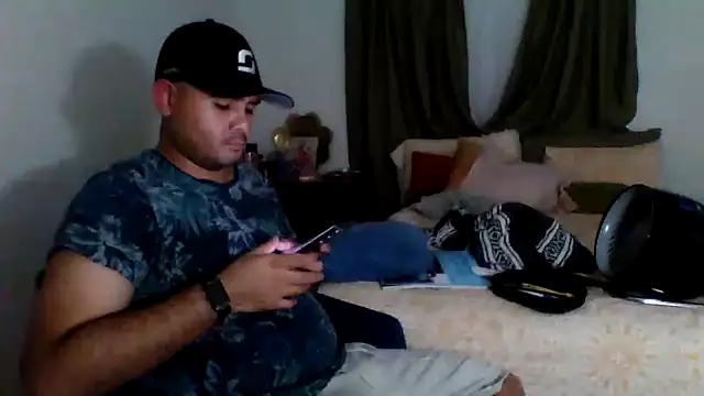 JooveyRose online show from October 3, 2025, 1:24 am