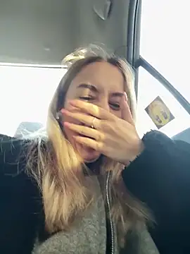 enjoy my beauty online show from December 20, 2025, 6:53 am