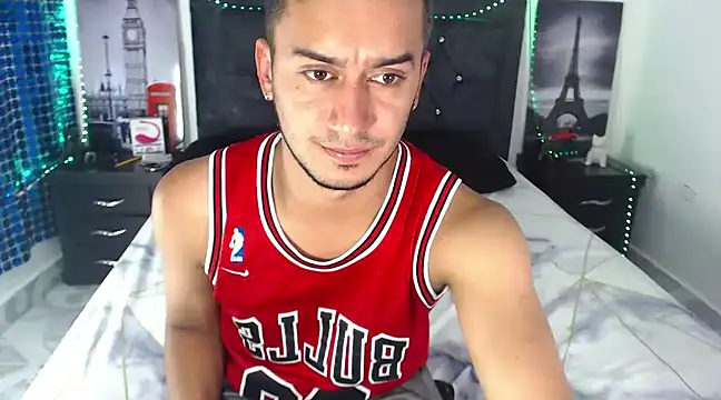 Kevin Torres online show from February 23, 2025, 8:00 pm