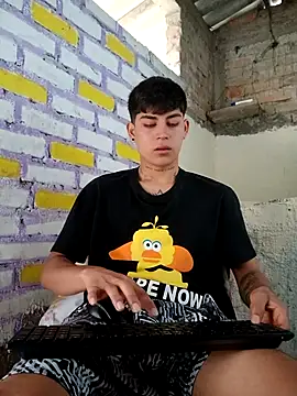 Lukas strong online show from October 24, 2025, 2:57 pm