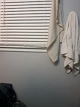 Snapshot of bigdickdaddy2184 chatting on October 26, 2025, 10:43 am bigdickdaddy2184 online show from October 26, 2025, 10:43 am