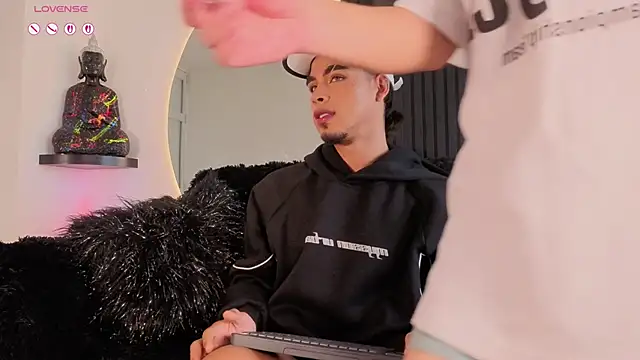 Ken-boy  online show from January 7, 2026, 7:05 pm