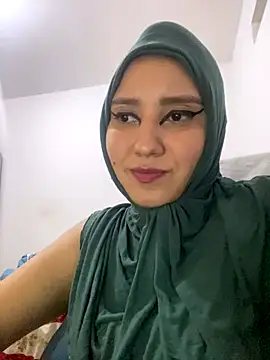 hannahayat online show from September 19, 2025, 8:31 pm