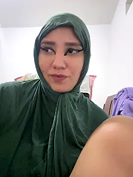 hannahayat online show from December 1, 2025, 10:37 pm