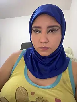 Snapshot of hannahayat chatting on June 6, 2026, 1:38 pm hannahayat online show from June 6, 2026, 1:38 pm