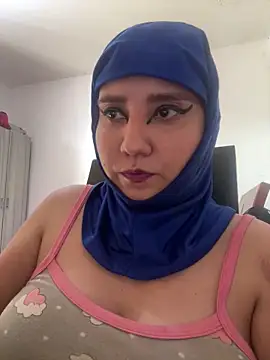 Snapshot of hannahayat chatting on June 10, 2026, 8:30 pm hannahayat online show from June 10, 2026, 8:30 pm