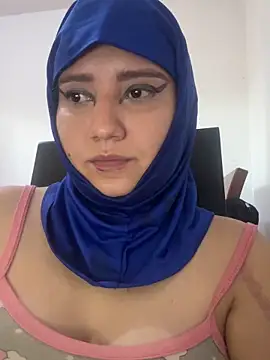 Snapshot of hannahayat chatting on June 12, 2026, 3:22 pm hannahayat online show from June 12, 2026, 3:22 pm