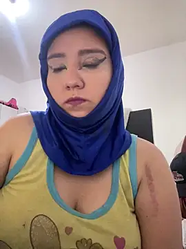 Snapshot of hannahayat chatting on June 16, 2026, 3:36 pm hannahayat online show from June 16, 2026, 3:36 pm