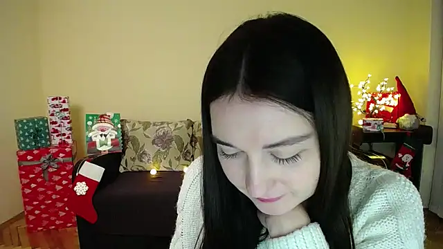 Snapshot of Pretty_shy chatting on December 27, 2024, 2:54 pm Pretty shy online show from December 27, 2024, 2:54 pm