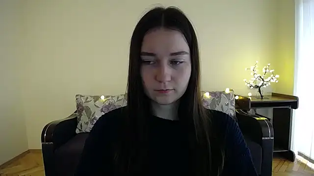 Snapshot of Pretty_shy chatting on January 16, 2025, 9:05 am Pretty shy online show from January 16, 2025, 9:05 am