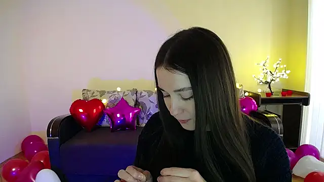 Snapshot of Pretty_shy chatting on February 13, 2025, 12:11 pm Pretty shy online show from February 13, 2025, 12:11 pm