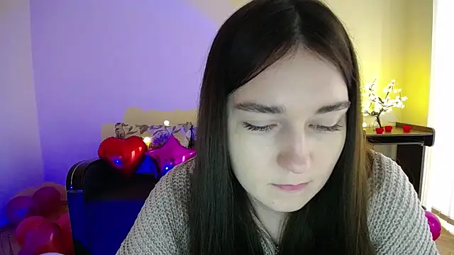 Snapshot of Pretty_shy chatting on February 14, 2025, 12:47 pm Pretty shy online show from February 14, 2025, 12:47 pm