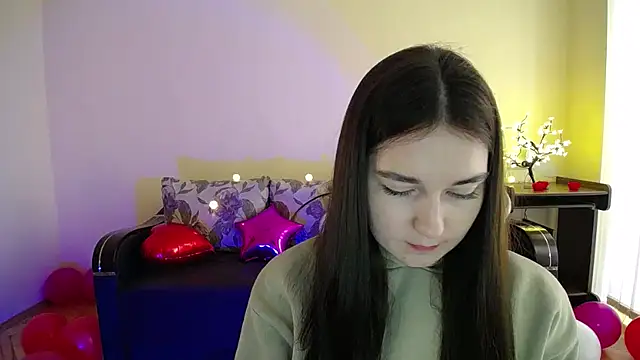 Snapshot of Pretty_shy chatting on February 20, 2025, 12:25 pm Pretty shy online show from February 20, 2025, 12:25 pm
