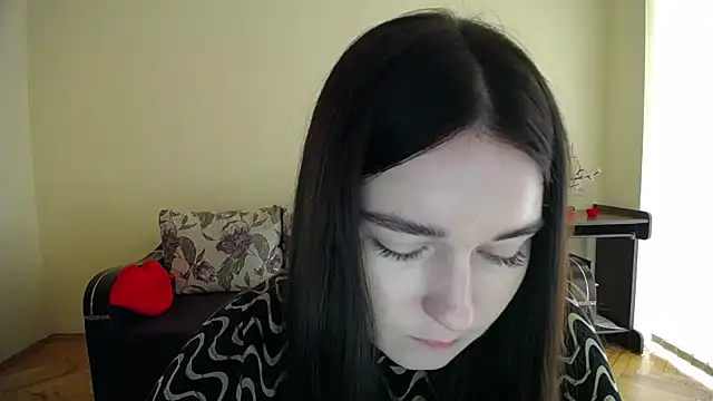 Snapshot of Pretty_shy chatting on September 18, 2025, 9:55 am Pretty shy online show from September 18, 2025, 9:55 am