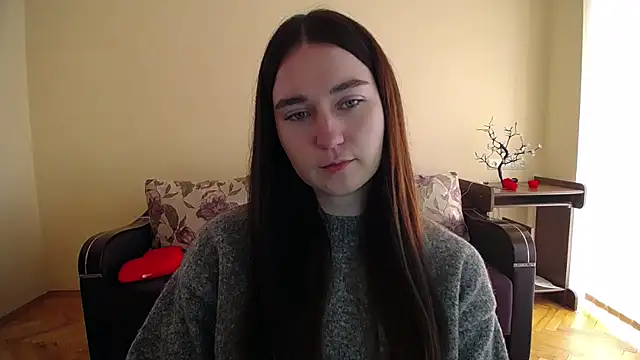 Snapshot of Pretty_shy chatting on October 20, 2025, 8:15 am Pretty shy online show from October 20, 2025, 8:15 am