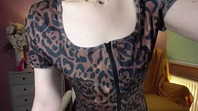 Mia Tasty online show from February 7, 2025, 7:40 am